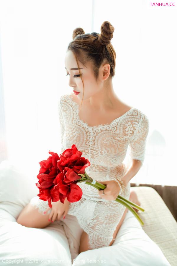 李梓熙  E杯欧派美女李梓熙 白色蕾丝透明裹身裙第2张图片